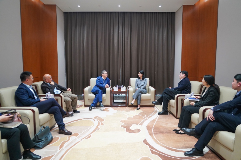 鄧波-網(wǎng)站新聞1