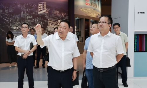 浙江省總工會(huì)黨組成員、副主席施科蒞臨桐昆調(diào)研