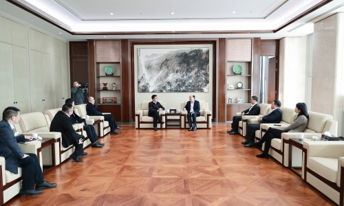 收心凝神，起跑就是沖刺丨年初六，市委書記于會(huì)游蒞臨桐昆走訪慰問