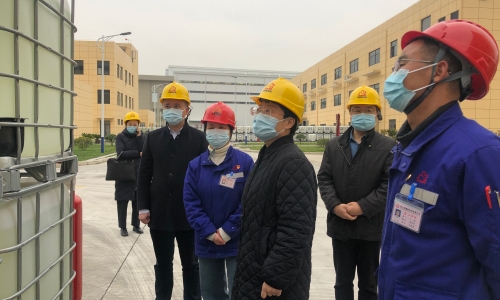 海鹽縣委副書記、代縣長(zhǎng)顧秋莉蒞臨桐昆恒翔調(diào)研